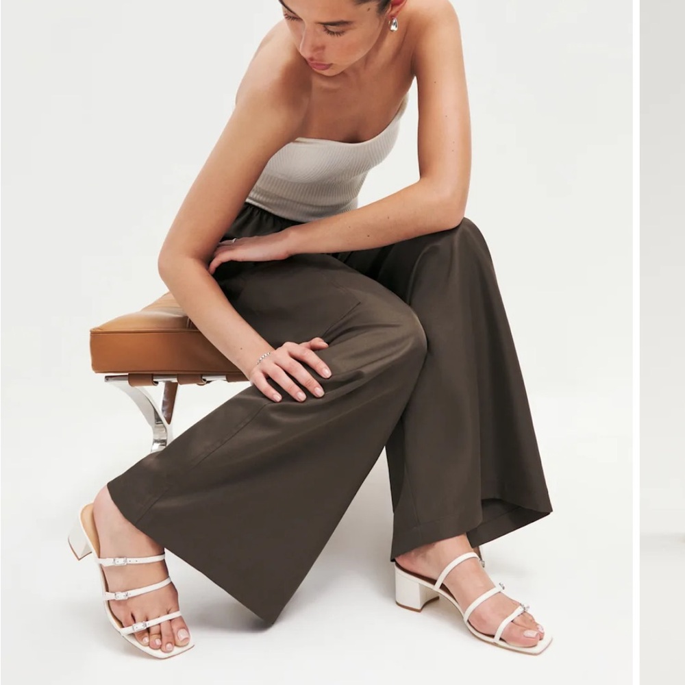 Reformation Estelle Buckle Sandal - White - Size 7